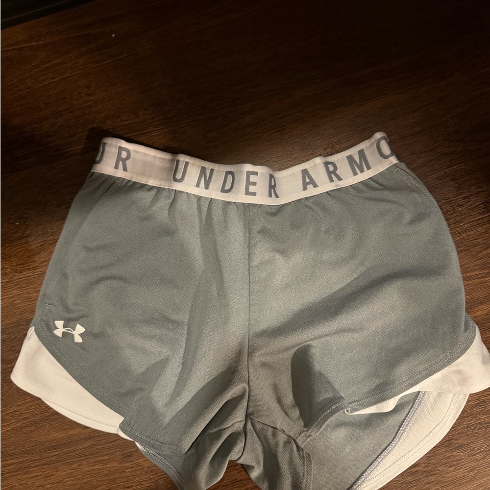 under armour running shorts. grey, small, used!
